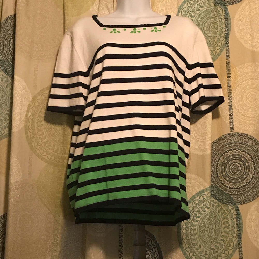 Alfred Dunner top